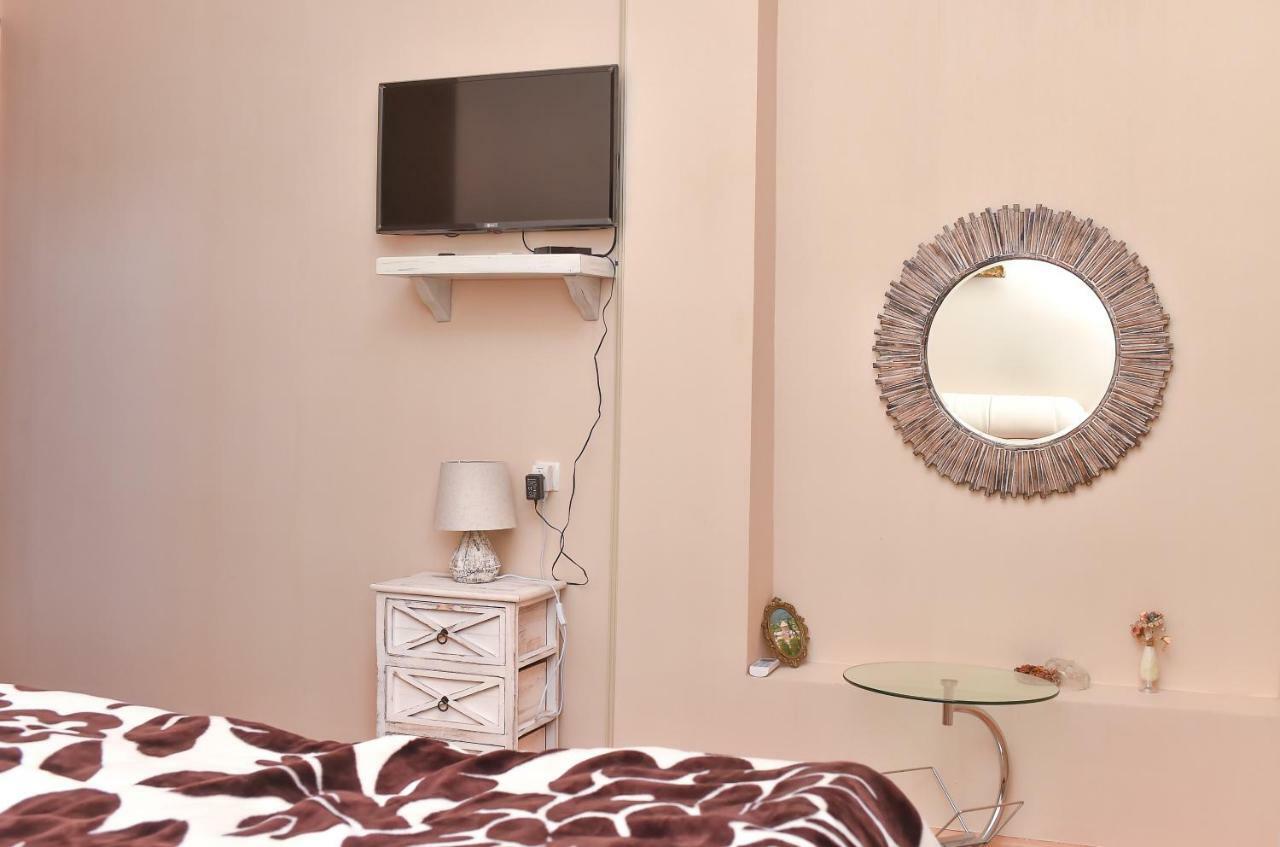 Sofia Hotel Kutaisi Ngoại thất bức ảnh